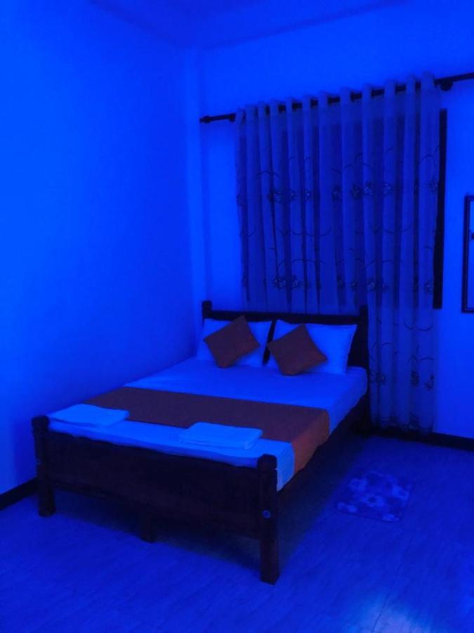 Freedom Inn Негомбо Екстер'єр фото